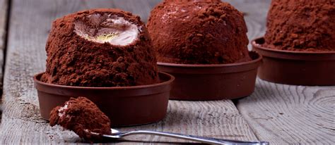 tartufo-traditional-ice-cream-from-pizzo-italy image
