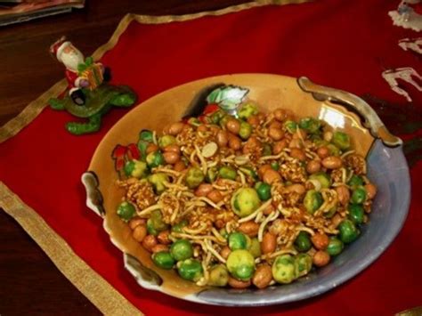 spicy-sweet-asian-nut-mix-rachael-ray-recipe-foodcom image