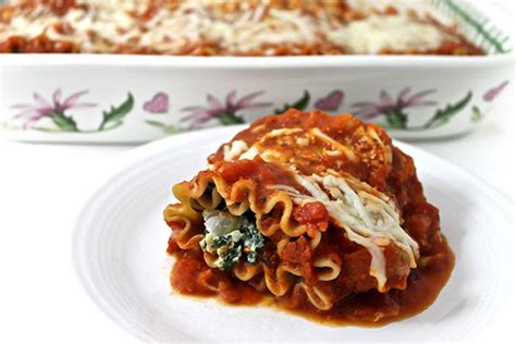 skinny-lasagna-roll-ups-ww-points-skinny-kitchen image