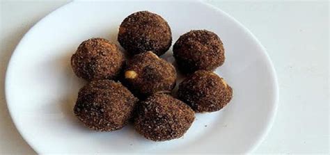 ragi-sweet-balls-indian-kid-friendly-recipe-bawarchi image