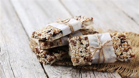 here-are-the-best-and-worst-muesli-bars-huffpost image