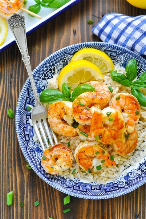 lemon-garlic-herb-grilled-shrimp-recipe-the image