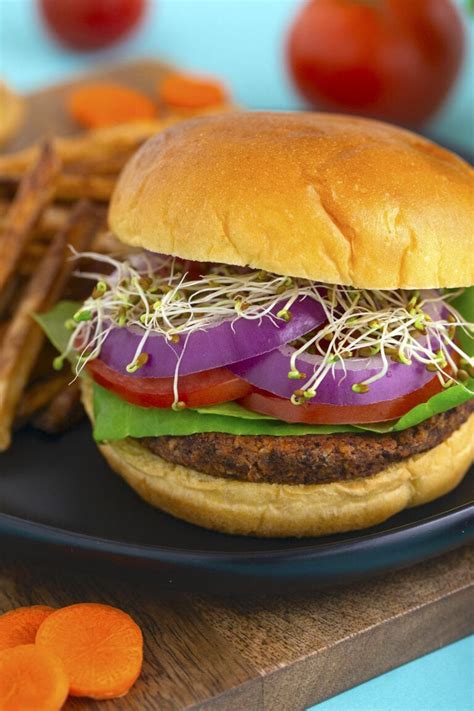 4-ingredient-vegan-black-bean-burgers-with-oats image