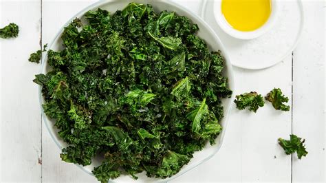 crispy-kale-leaves-recipe-how-to-make-crispy-kale image