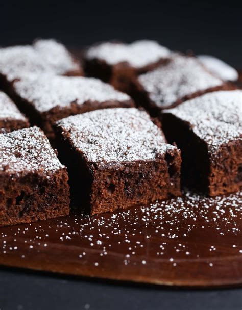 sour-cream-chocolate-cake-the-best-chocolate-cake image