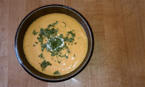 recipe-chilled-carrot-curry-soup-body-wisdom image