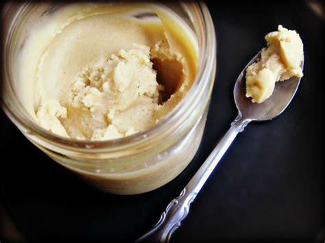 how-to-make-macadamia-nut-butter-the-coconut-mama image
