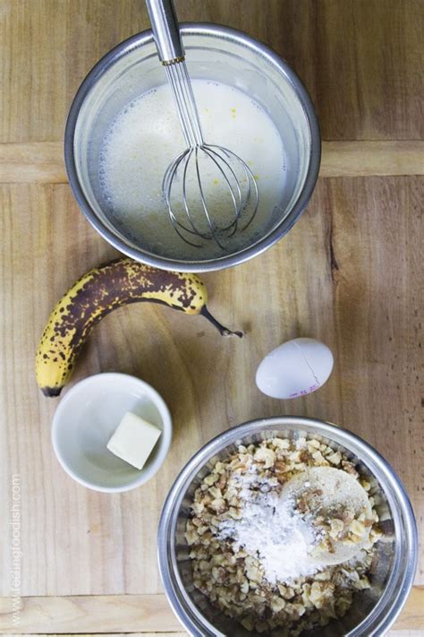 baked-banana-nut-oatmeal-feeling-foodish image