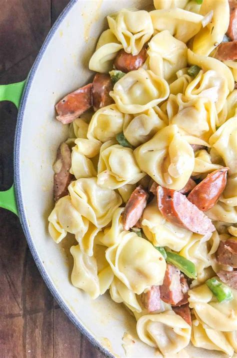 creamy-cajun-tortellini-a-quick-and-easy-weeknight-dinner image