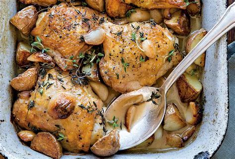 chicken-with-40-cloves-of-garlic-recipe-leites-culinaria image