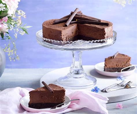 chocolate-irish-cream-mousse-cake-food-to-love image