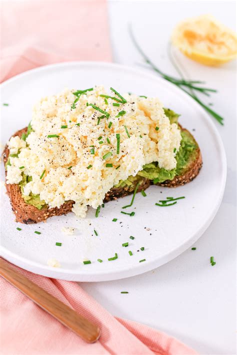light-fluffy-scrambled-eggs-healthnut-nutrition image