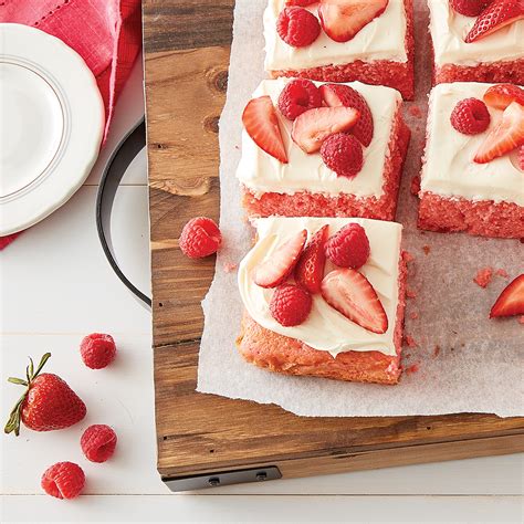 strawberry-sheet-cake-ready-set-eat image