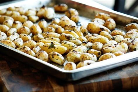 roasted-parsley-and-garlic-fingerling-potatoes image
