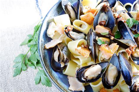 mussels-with-pasta-and-hot-smoked-salmon-pei image