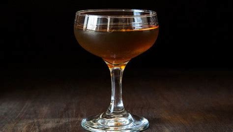 manhattans-by-the-glass-or-pitcher-huffpost-life image