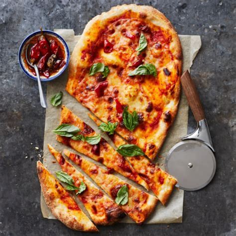 6-summer-pizza-recipes-to-make-now-williams-sonoma image