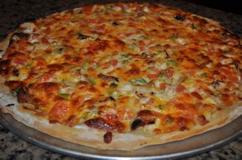 gourmet-chicken-garlic-pizza-copycat-papa-murphys image