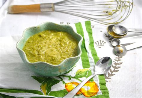 healthy-broccoli-and-cheese-soup-veganlow-fatpaleo image