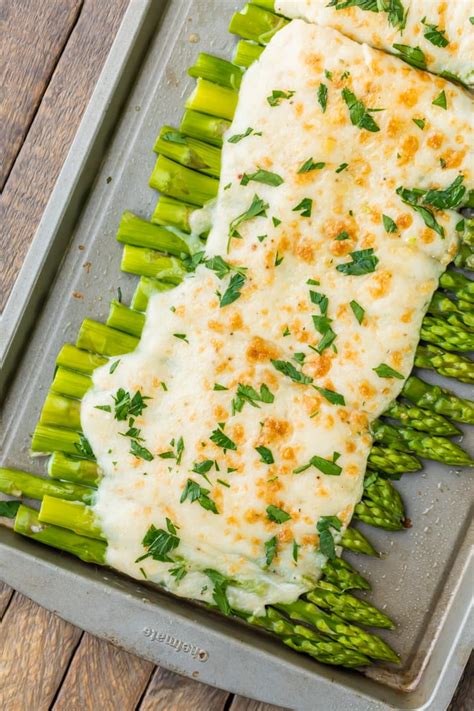 three-cheese-asparagus-gratin-video-the-cookie image
