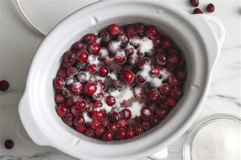 recipe-slow-cooker-cranberry-sauce-kitchn image