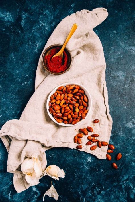 smoked-paprika-and-garlic-roasted-almonds-heart-of-a image