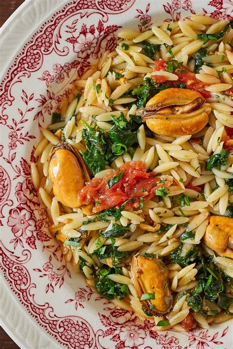 spinach-mussels-and-orzo-recipe-great-british-chefs image
