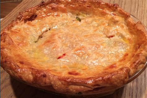 chicken-or-turkey-and-vegetable-pot-pie image