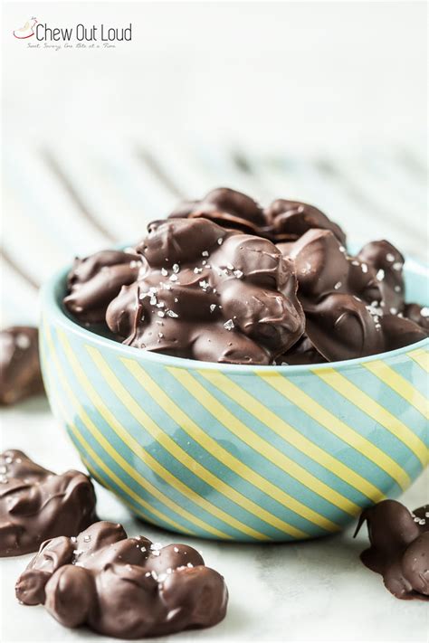 3-ingredient-crockpot-chocolate-almond-clusters-chew image