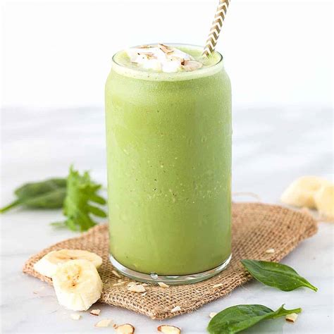 green-tea-matcha-smoothie-jessica-gavin image