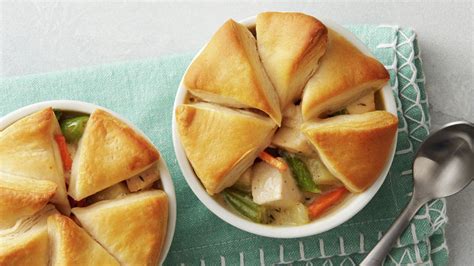 chicken-pot-pie-with-biscuits-recipe-pillsburycom image