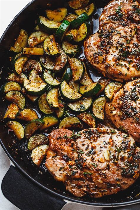 garlic-butter-herb-pork-chops-with-zucchini-eatwell101 image