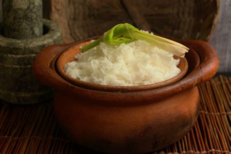 thai-lemongrass-rice-recipe-by-archanas-kitchen image