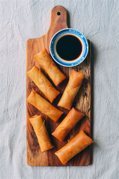 12-fast-and-fresh-spring-rolls-to-make-for-lunch image