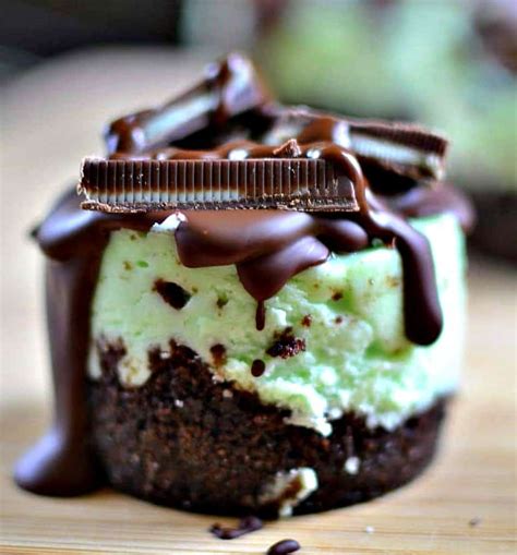 andes-mint-mini-cheesecakes-small-town-woman image