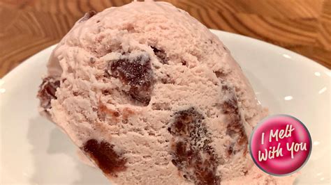 recipe-roasted-strawberry-crme-frache-ice-cream image