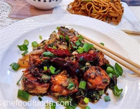stir-fry-prawns-with-garlic-and-chilli-the-food-funda image