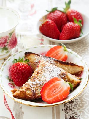 strawberry-cream-cheese-stuffed-french-toast-paula-deen image