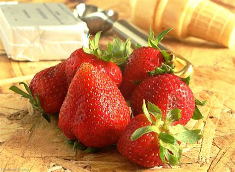 strawberry-cheesecake-ice-cream-recipe-diethood image