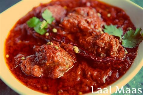 12-spicy-indian-dishes-you-have-to-try-before-you-die image