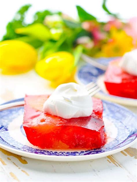 strawberry-sunshine-jello-salad-the-seasoned-mom image