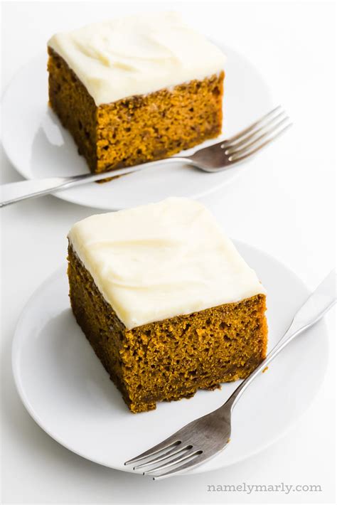 moist-vegan-pumpkin-spice-cake-namely-marly image