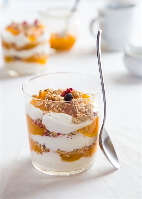apricot-yogurt-parfait-jelly-toast image