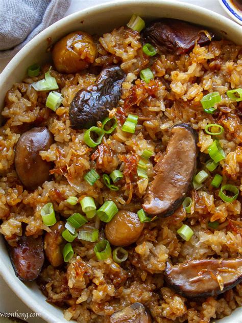 how-to-make-chestnut-and-mushrooms-sticky-rice image
