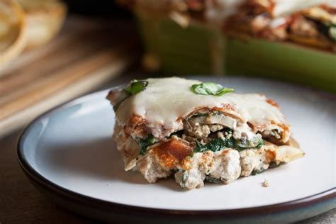 turkey-mushroom-spinach-lasagna-healthy-delicious image