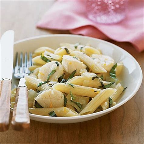 pasta-with-scallops-and-lemon-recipe-myrecipes image