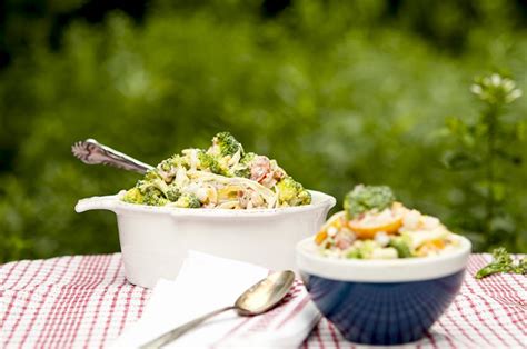 fresh-summer-broccoli-salad-id-rather-be-a-chef image