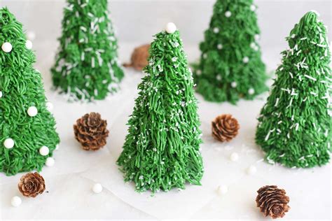 39-festive-christmas-treats-the-spruce-eats image