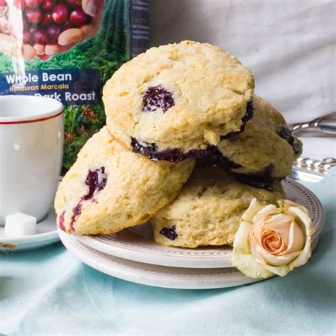 cafe-style-blueberry-cream-cheese-scones-garlic image