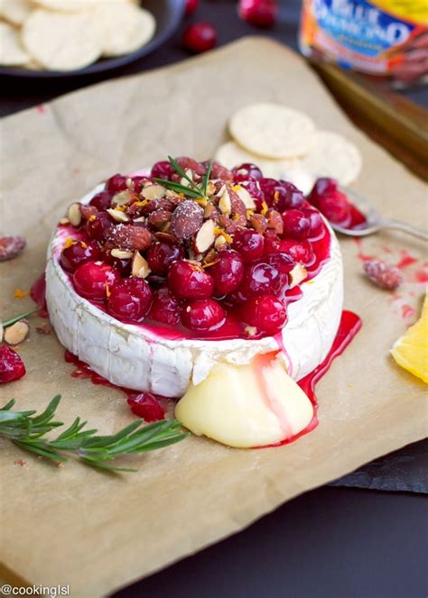 baked-brie-with-cranberries-and-almonds image